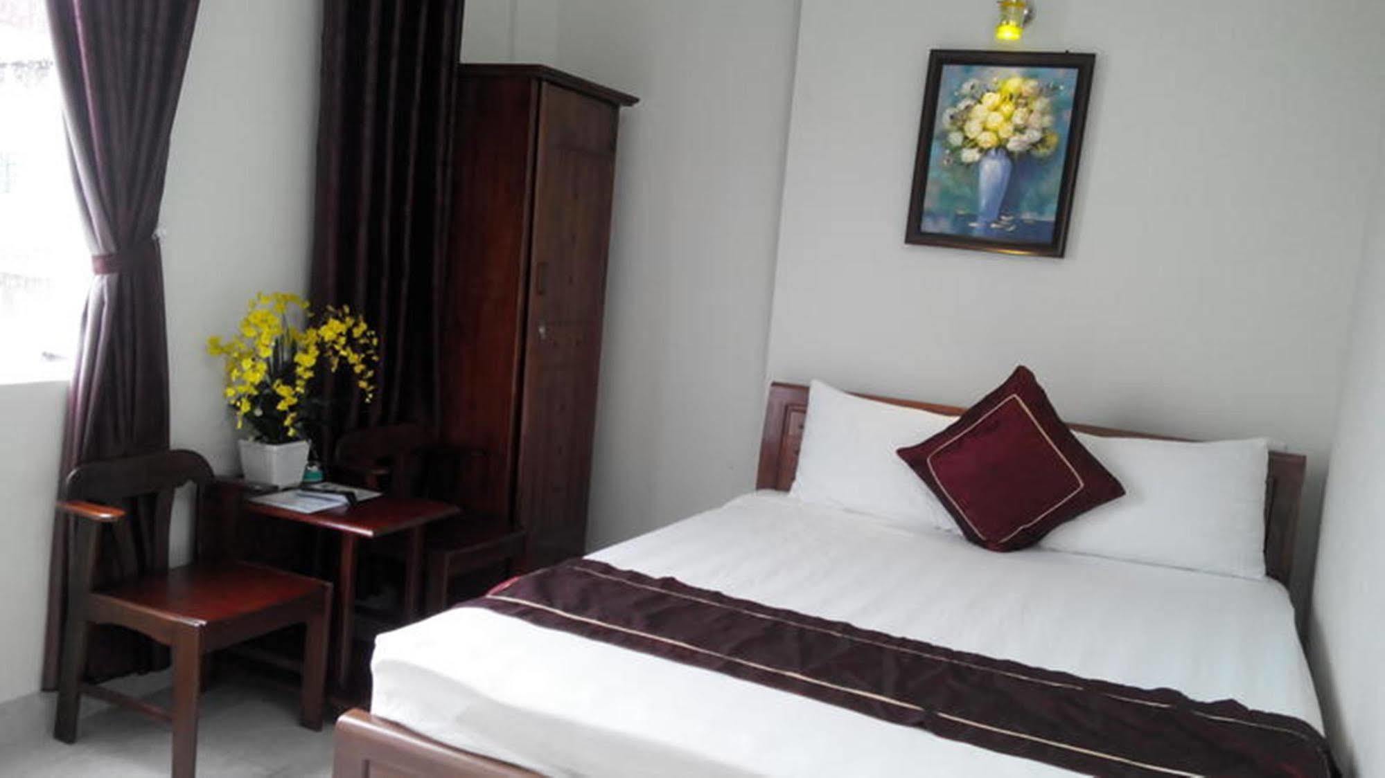 Hung Phat Hotel Da Nang Exteriör bild